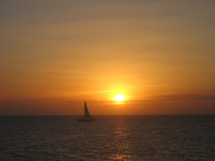 Meer mit Segelboot/ Foto: Bettina Lietz